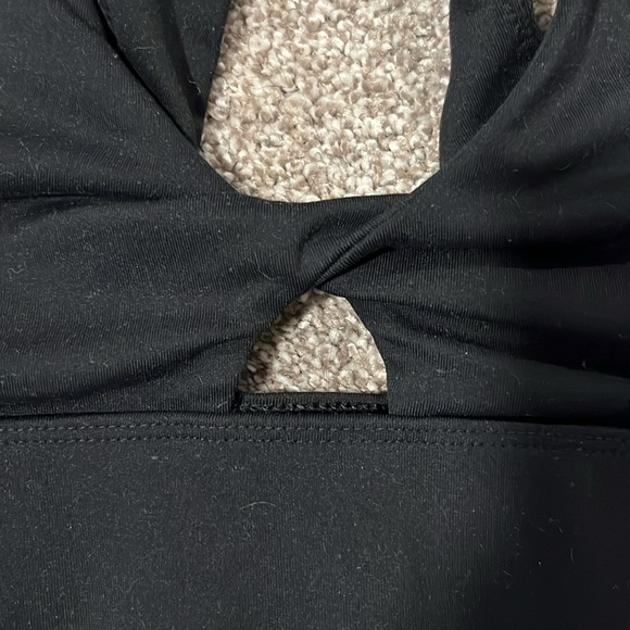 Fabletics Medium Support Sports Bra - Size Small - Picture 4 of 4